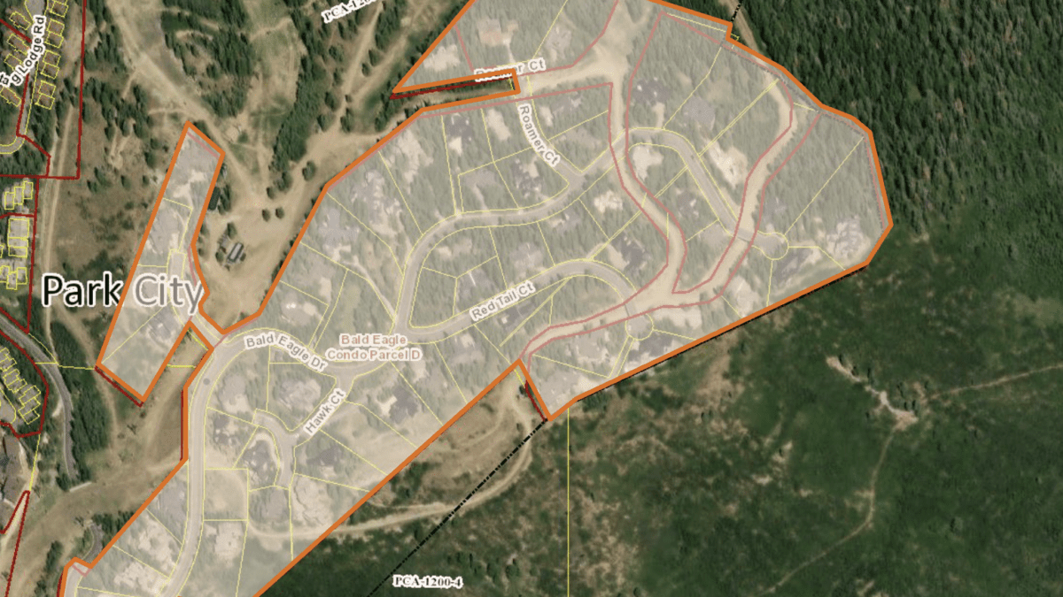 The Condominium Plat as outlined by Summit County Parcel viewer.